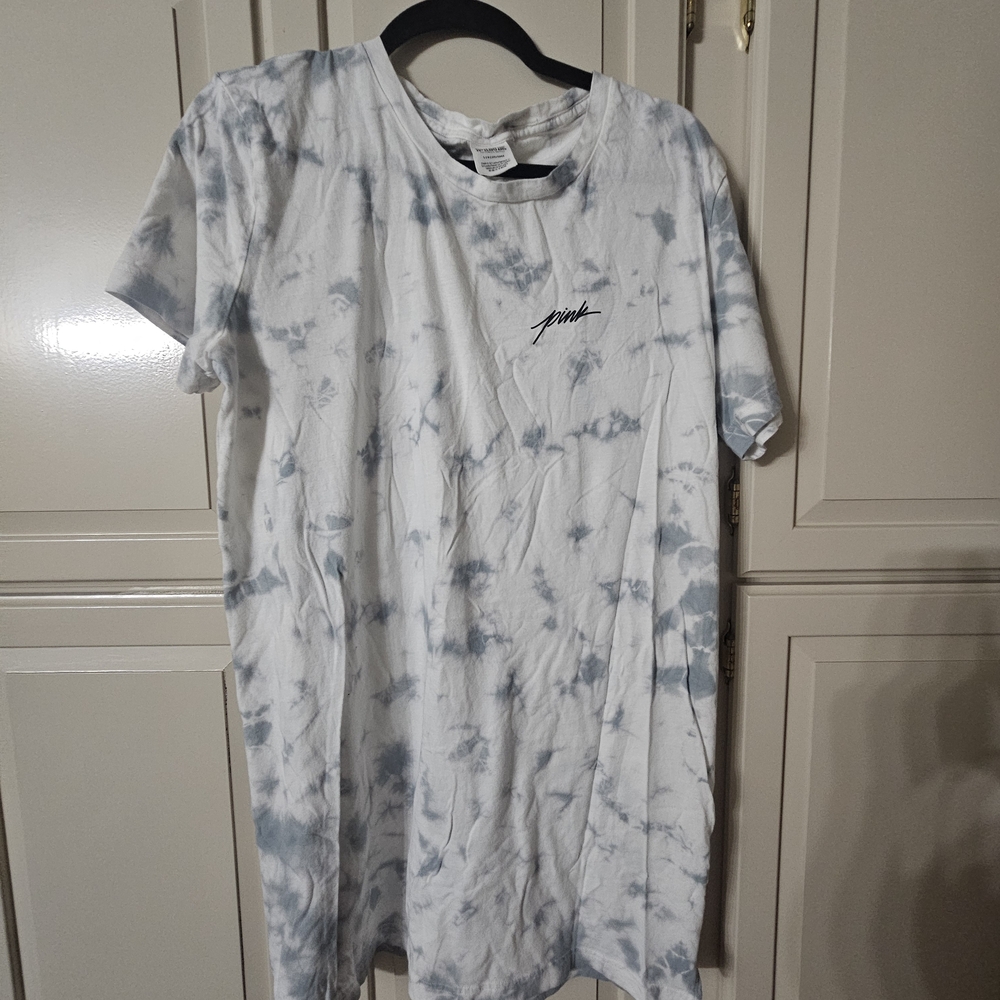 PINK Victoria's Secret White and Gray Pajama Set Relaxed Fit
